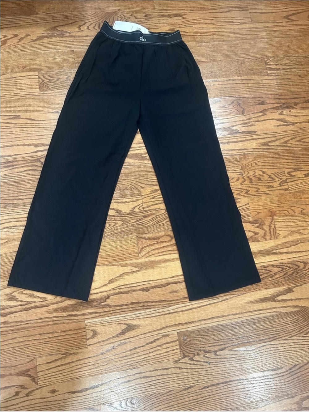 ALO Yoga Black Pull-On Pants with Contrast Waistband